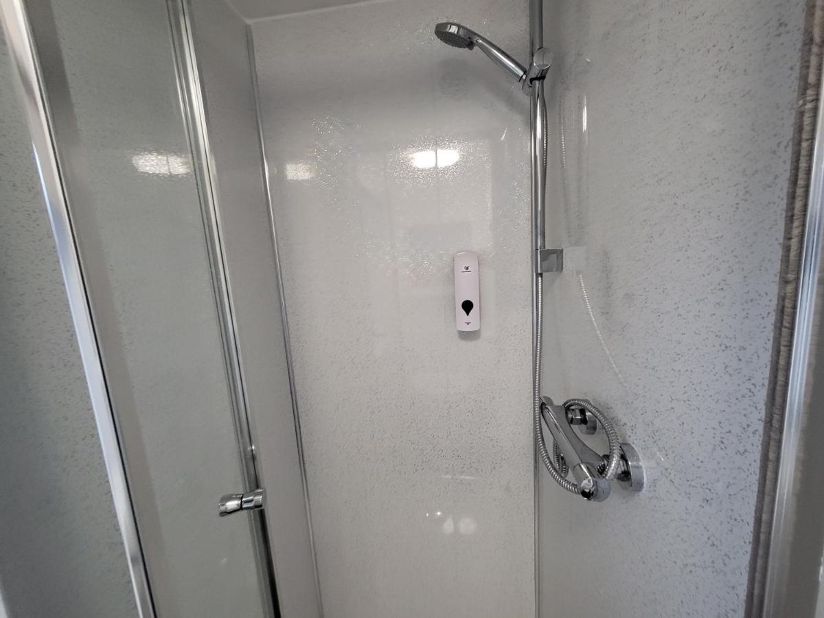 Premier Studios Nottingham - Tring Vale Экстерьер фото
