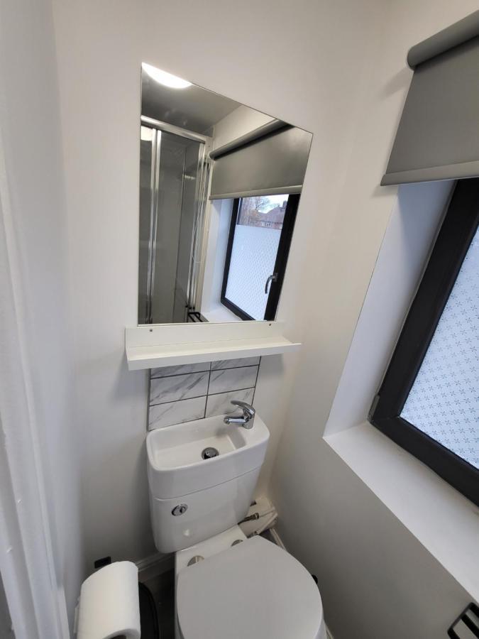 Premier Studios Nottingham - Tring Vale Экстерьер фото